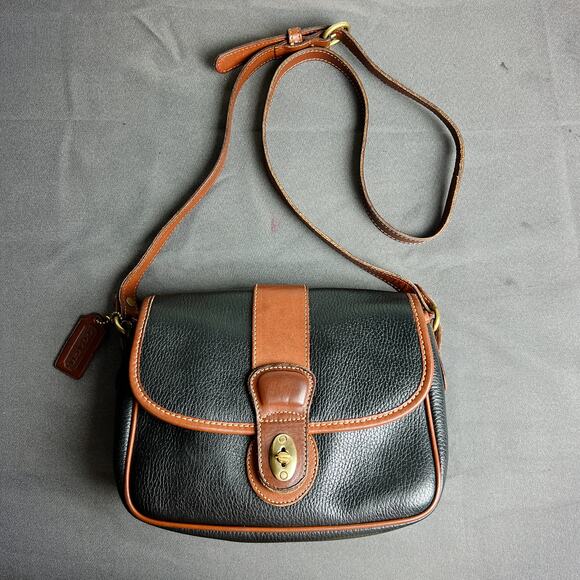 COACH Vintage Sheridan Mayfield Bag in Black & Tan no. 4224